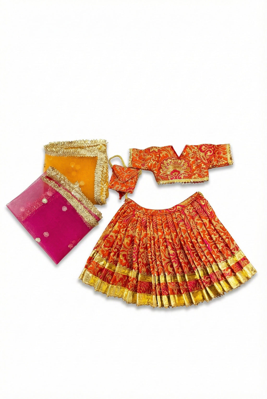 Keshari Kanha Rajsi Poshak